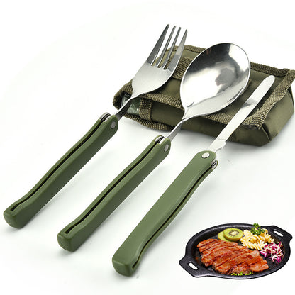 Close up of STARCAMP foldable camping cutlery pivot joint mechanism on olive green handle