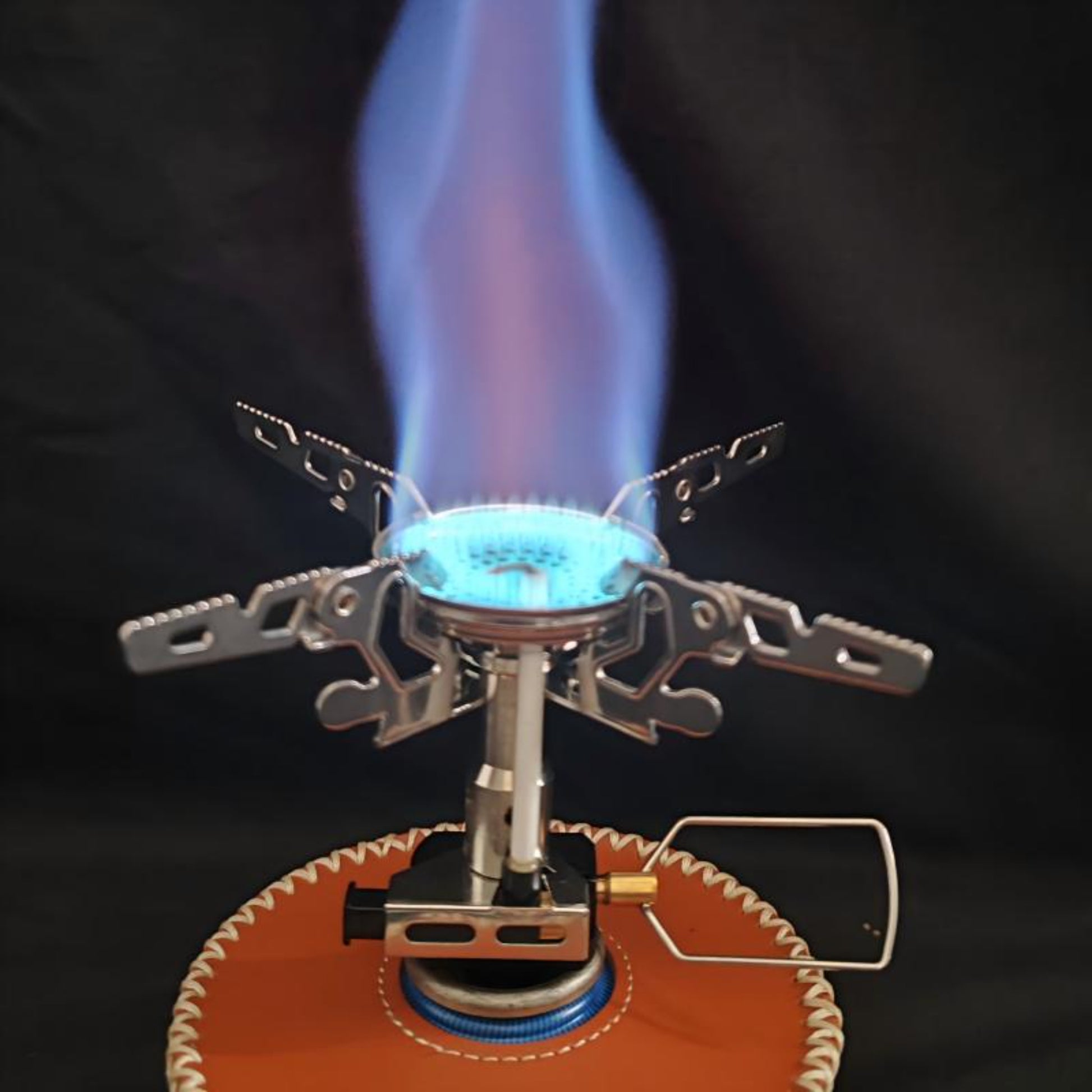 STARCAMP ultralight camping stove folded to compact 6.7 x 5 x 7.7cm travel size